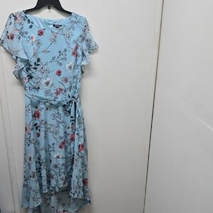 ROZ & ALI Chic Floral High-Low Dress in Blue - Size 16
